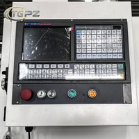 Centre CNC VMC650 Centre d'usinage vertical CNC de haute qualité Broche BT40 Système de contrôle GSK