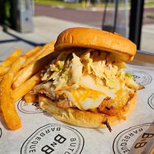 กระดาษห่ออาหารกันไขมันแบบพิมพ์ลายเองสำหรับอาหารจานด่วน ไก่ทอด แซนวิช และเบอร์เกอร์ - Product Image 2