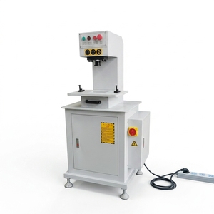 Máquina de Fabricación de Marcos de UPVC AutoPress - Product Image 1