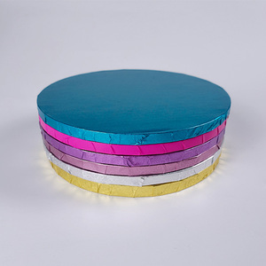 SunShine - Produit en promotion : Assiettes carrées en papier alimentaire 8x8 pouces, couleur et logo personnalisables, dorées, pour pâtisserie et gâteaux - Product Image 6