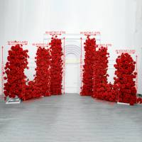 Hot Sale Künstliche Blumen dekoration Niedriger Preis Red Rose Flower Stage Hintergrund für Hochzeits dekoration
