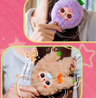 Bébé trois peigner vos cheveux boîte aveugle en peluche poupée ornement à la mode cadeau d'anniversaire pour les filles