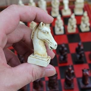 Juego de <span class=keywords><strong>Ajedrez</strong></span> Internacional Creativo con Piezas de Madera en 3D, Diseño de Guerreros de Terracota, Personajes de Dibujos Animados - Product Image 4