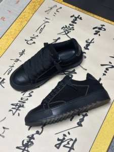 รองเท้าผ้าใบพื้นหนาลายพรางสำหรับใส่ในทุกฤดู - Product Image 5