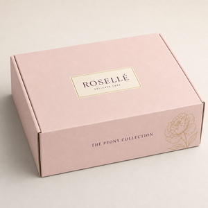 Boîte d'expédition personnalisée en carton ondulé kraft auto-scellante, imprimée feuille d'or motif pétale de rose, pour emballage cosmétique et soins de la peau, avec fermeture à rabat - Product Image 1
