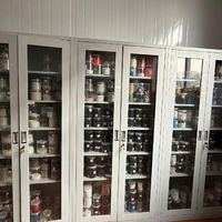 Granulés de PVC blanc de qualité extrusion avec finition brillante et résistance au vieillissement pour le moulage de tuyaux, profilés et raccords en PVC