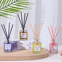 Diffuseur de parfum d'ambiance 50ML sans flamme avec bâtonnets décoratifs en fleurs séchées, désodorisant à bâtonnets parfumés aux fleurs