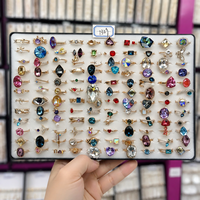 Bagues décoratives XUPING pour femmes, 120 pièces, formes multiples, cristaux, designs aléatoires, plaqué or 14 carats, vente en gros, cadeau