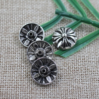 9MM 10MM 12MM 14MM 15MM Kancing Logam Tersembunyi 4 Bagian Tekstur Bulat Motif Bunga Warna Perak untuk Pakaian