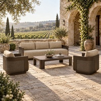 Table Basse d'Extérieur en Aluminium Massif, Conception Robuste pour l'Aménagement de Maisons Résidentielles et Multifamiliales
