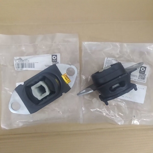 Engine Mounts For Mercedes Benz Smart 453 4532400200 4532400309 Rubber <b>ABS</b> New Replacement Parts - Product Image 3