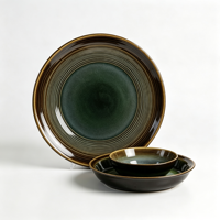 Service de vaisselle EKA de luxe en porcelaine réactive, fait main, style vintage, avec assiettes et tasses à motif ondulé, idéal pour l'hôtellerie et la restauration