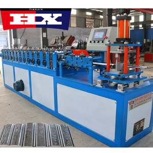 Machine de profilage CNC pour portes à lames enroulables et portes à grille articulée, fabriquée en Chine - Product Image 2