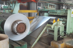 Bobina de Acero Galvanizado Directo de Fábrica (<span class=keywords><strong>JIS</strong></span> <span class=keywords><strong>G3302</strong></span>) 0.4-1.0mm 275g/ ㎡   Pasivación Industrial de Alto Contenido de Zinc Sin Cromo CFR Hamburg - Product Image 2