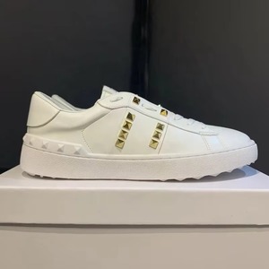 Chaussures de marche en cuir haut de gamme de créateur, baskets blanches à plateforme rehaussante avec rivets, baskets décontractées pour hommes Bottega - Product Image 4
