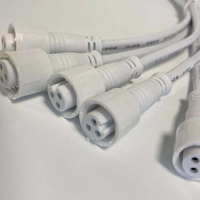 Konektor PVC Padat Tahan Air Berinsulasi 2-4 Inti IP65 untuk Lampu Panel LED 12V