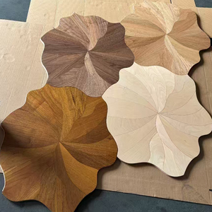Parqué de Roble con Patrón de Loto, Grado de <span class=keywords><strong>Madera</strong></span> <span class=keywords><strong>Natural</strong></span>, Parqué Artístico Hecho a Mano para Uso Residencial de Alta Gama, Personalizable - Product Image 4