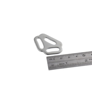 Hebilla Deslizante Triangular Ajustable de <span class=keywords><strong>Metal</strong></span> para Correas de <span class=keywords><strong>12mm</strong></span>, 15mm, 20mm y 25mm - Product Image 4