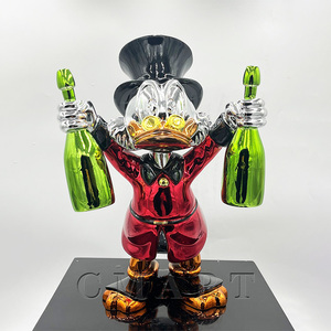 Figurines de collection For Ducks Gallery : Statue Donald Duck Dom Bottle, Statue Scrooge <span class=keywords><strong>Mc</strong></span> Duck Love en résine/fibre de verre pour l'art, thème Champagne et Vin - Product Image 5