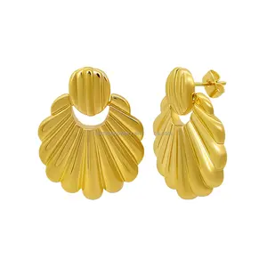 Shell Shape Ocean Element Design 18k Gold Plated Brass Brass Stud Earrings For Women Girl
