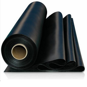 แผ่นปูรองฝังขยะ HDPE Geomembrane มาตรฐาน ASTM GRI GM13 หนา 1.50 มม. สำหรับการจัดการขยะมูลฝอย ป้องกันน้ำรั่วซึม - Product Image 2