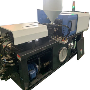 Machine de moulage par injection de plastique miniature de 30 tonnes - Product Image 1