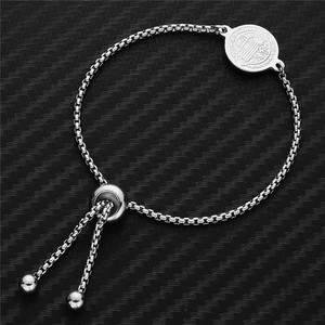 Pulsera <span class=keywords><strong>de</strong></span> Cadena Ajustable <span class=keywords><strong>de</strong></span> Acero Inoxidable Chapada en Oro <span class=keywords><strong>de</strong></span> 18K con Medalla Católica para Hombre y Mujer - Product Image 3