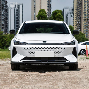 Changan UNI-V iDD 2024 d'occasion, hybride rechargeable, groupe motopropulseur performant, conduite silencieuse, sécurité complète, véhicule d'occasion de grande valeur - Product Image 2