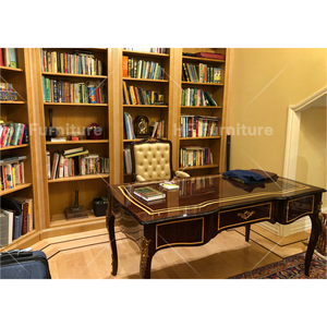 Luxuriöser Büroschreibtisch Europäischer Bürotisch Arbeitsplatz-Schreibtisch Büromöbel mit Echtleder-Sessel - Product Image 2