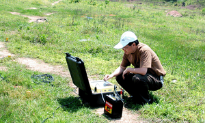 เครื่องวัดแผ่นดินไหววิศวกรรมความถี่สูง/เครื่องวัดแผ่นดินไหววิศวกรรม เครื่องทดสอบคลื่นแผ่นดินไหว/เครื่องวิเคราะห์แผ่นดินไหว - Product Image 3