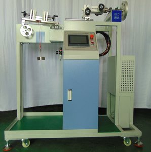 Machine d'essai de traction et de couple pour composants de fixation de câbles de chargeur de véhicule électrique - Product Image 2