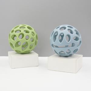 Jouets promotionnels personnalisés en gros, balles en silicone de qualité alimentaire, couleur unie, adaptées aux jouets pour enfants - Product Image 2