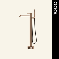 Robinet de baignoire autoportant en laiton moderne, double fonction, à poser au sol, avec douchette et flexible en silicone, eau chaude et froide