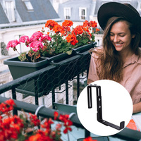 Crochets suspendus pour pots en métal Rail Balcon Extérieur Clôtures de pont Seuils de fenêtre Supports de boîte de jardinière réglables