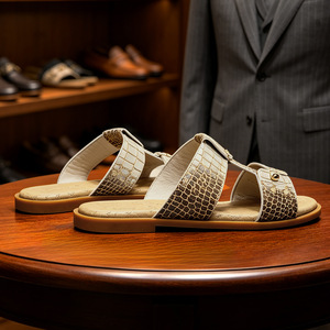 Sandalias de Verano para Hombre, de Piel Genuina con Estampado de Cocodrilo, Punta Abierta, Suela de EVA Antideslizante - Product Image 4