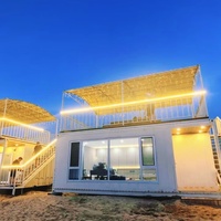 Capsule spatiale modulaire préfabriquée à une chambre avec salon, cuisine et salle de bain