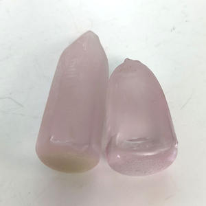 # 140 pierres brutes de spinelle synthétique rose, matière première non taillée pour la fabrication de bijoux en pierres lâches - Product Image 1