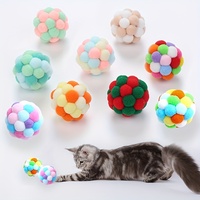 Mainan Kucing Interaktif Elastis Warna-warni Buatan Tangan, Bola Plush Lembut untuk Bermain Kejar, Perlengkapan Hewan Peliharaan untuk Anak Kucing di Dalam Ruangan, Grosir