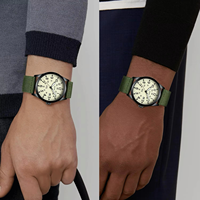Montre à quartz analogique unisexe pour homme, style militaire, boîtier en alliage, bracelet en nylon, lumineuse et tendance