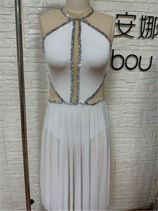 Traje de ballet contemporáneo blanco de spandex/nylon con pedrería y corte halter para mujer, ideal para competición de <span class=keywords><strong>danza</strong></span> artística y espectáculos. - Product Image 1
