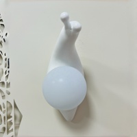 Applique Murale LED en Résine Style Designer, Motif Escargot, Peinte à la Main, avec Détecteur de Mouvement, Intensité Réglable, Lumière Blanche Chaude, Lampe Décorative