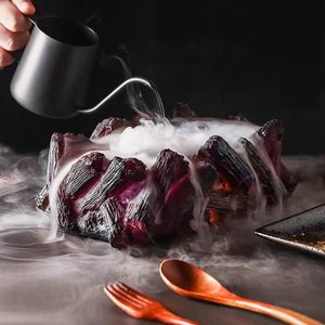 Plaque <span class=keywords><strong>de</strong></span> cuisson en charbon <span class=keywords><strong>de</strong></span> bois volcanique noir <span class=keywords><strong>de</strong></span> style japonais, utilisable sur glace sèche pour un effet artistique, <span class=keywords><strong>vaisselle</strong></span> créative - Product Image 4