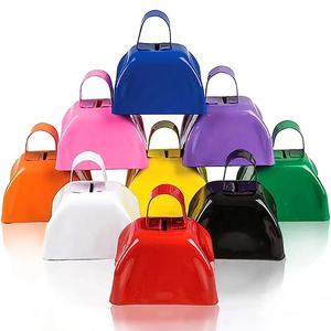 LOGOTIPO personalizado Impreso Fiesta pequeña Cencerros clásicos Metal Loud Noisemaker Campanas de vaca de 3 pulgadas Fabricantes de ruido - Product Image 5