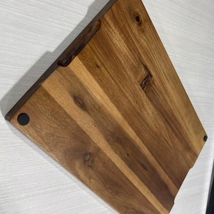 Juego de tablas de cortar de madera de bambú hechas a mano, forma rectangular, aptas para lavavajillas, bloques de cortar ecológicos, fácil agarre, agujeros colgantes - Product Image 1