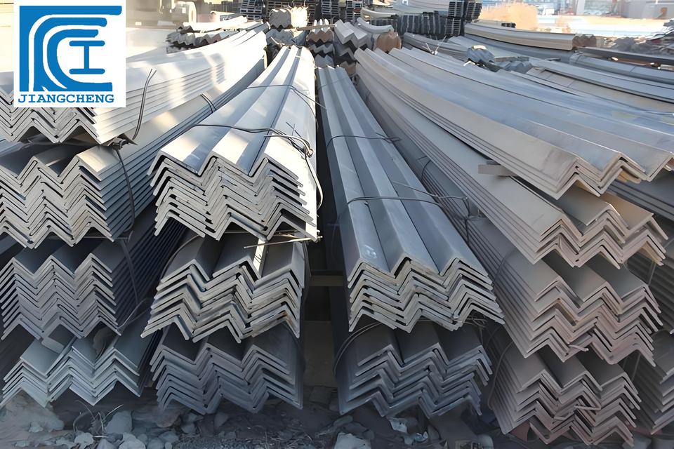 Construction Structural Equal Mild Steel Angle Iron Hot Rolled AiSi ...