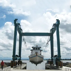 WEIHUA Crane Hidráulica Grua Elétrica Barco Levantamento Pórtico Crane 300ton viagem iate guindaste para estaleiro usando