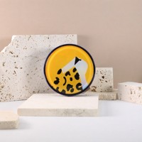 Yuecai Vente en gros de contenants pour poudre libre, pots personnalisés avec couvercle supérieur pour poudre fixatrice et emballages pour poudre illuminatrice avec tamis en plastique