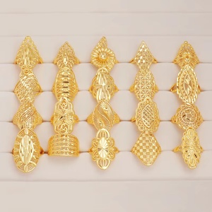 Bague pour femme tendance, bijoux fins, plaqué or 24 carats, bague de mariage - Product Image 1