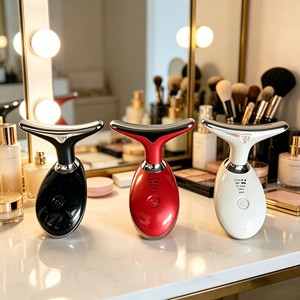 Masseur facial et du cou vibrant avec fonctions de lifting du <span class=keywords><strong>visage</strong></span>, rechargeable par USB, suivi des contours du <span class=keywords><strong>visage</strong></span> - Product Image 1