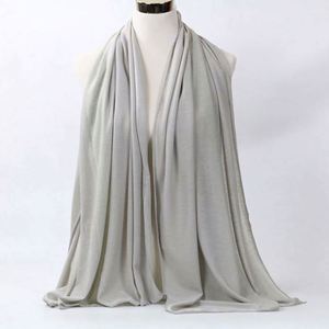 Écharpes en mousseline de qualité supérieure, châles doux, hijabs, foulards musulmans tendance, hijab grande taille uni pour femmes - Product Image 4